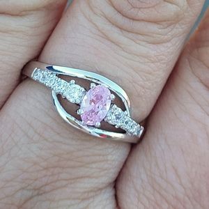 Gorgeous Pink Fashion Ring with Decorative Band